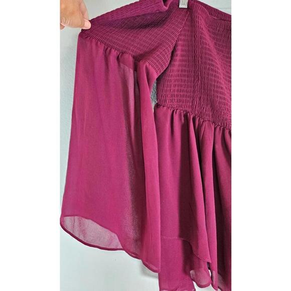 Torrid Women's Elegant Off-Shoulder Purple Cinched Chiffon Top Size 1 - Picture 2 of 6